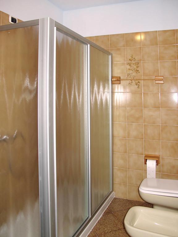 Residence Casa Rosa 게라 라리오 외부 사진