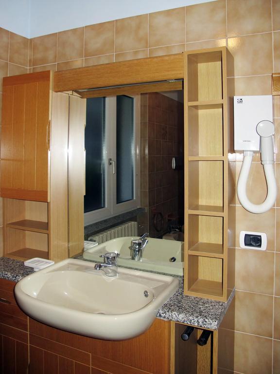 Residence Casa Rosa 게라 라리오 외부 사진